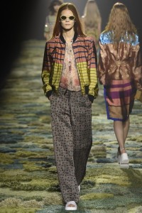 DRIES-VAN-NOTEN-2015-SS-PARIS-COLLECTION-11